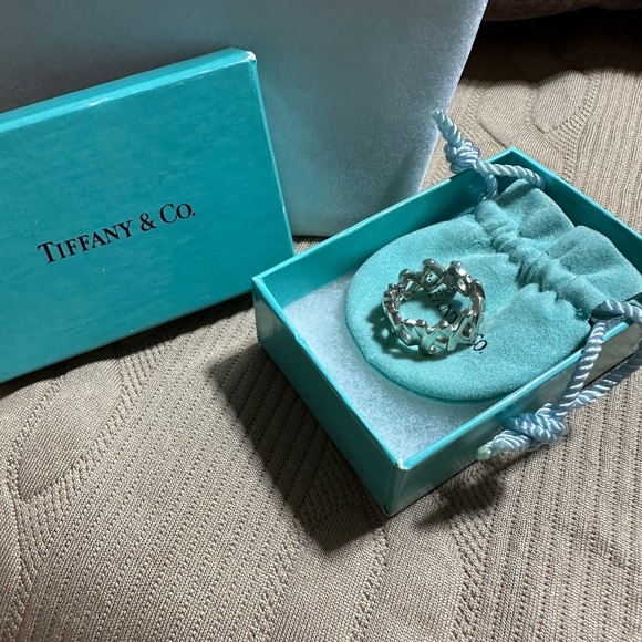 Tiffany & Co. Silver Ring with Box Paloma Picasso XOXO hugs and kisses - Picture 6 of 6